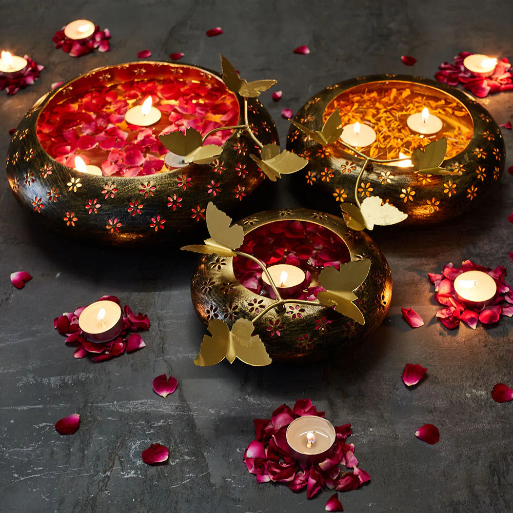 Exquisite Black & Gold Urli